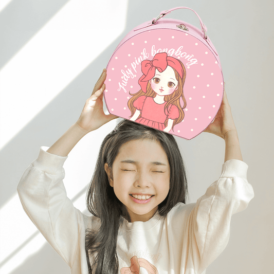 Judy-themed girls' bag with inner mirror and handle