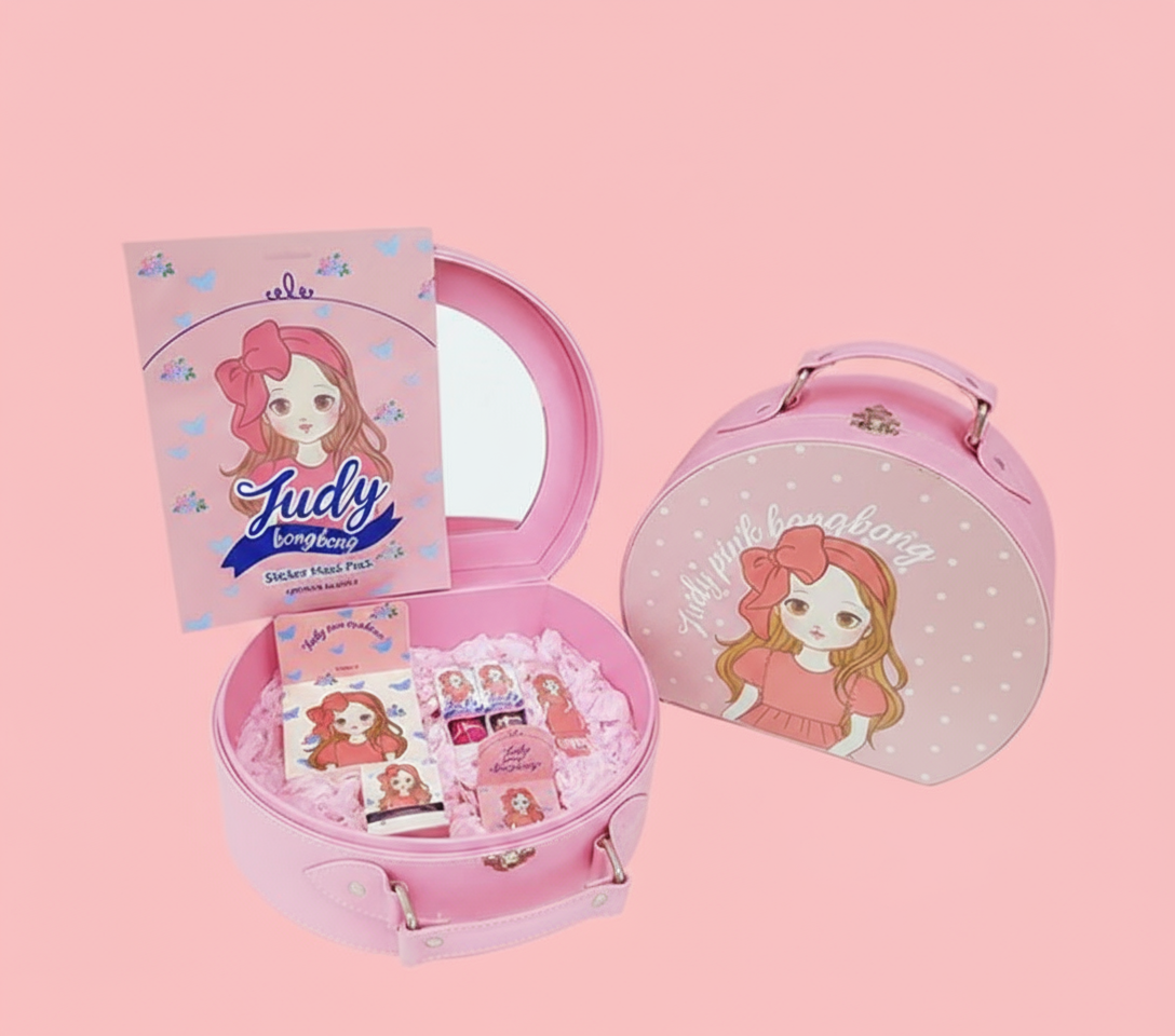 Judy Premium Beauty Bag Set — Built-In Mirror