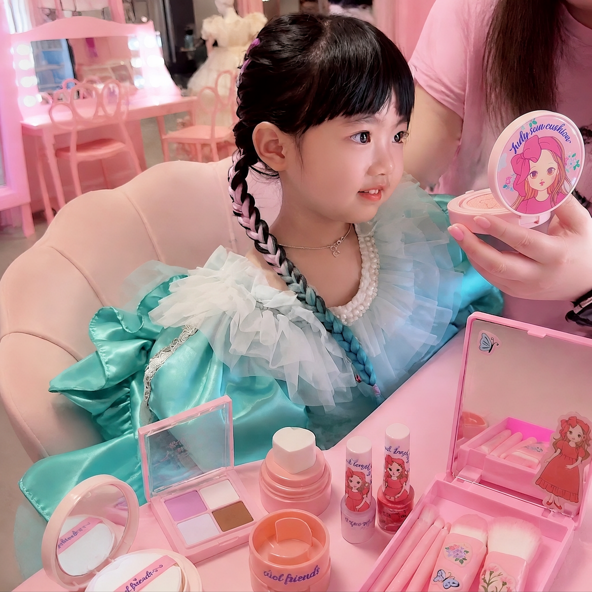 Mini Glam Experience - Citadel Outlet